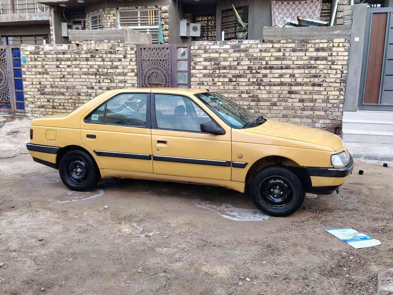 سلام عليكم
سياره بيجو 405. موديل 2012
بيها جاملغ امامي مصبوغ  اثر جراد 
سنويه ل 2030 رقم بغداد تحويل مباشر مكينه كير حداديه جدد 
رقم: ***********
مكاني حله شارع 80
مكلف بل نشر
