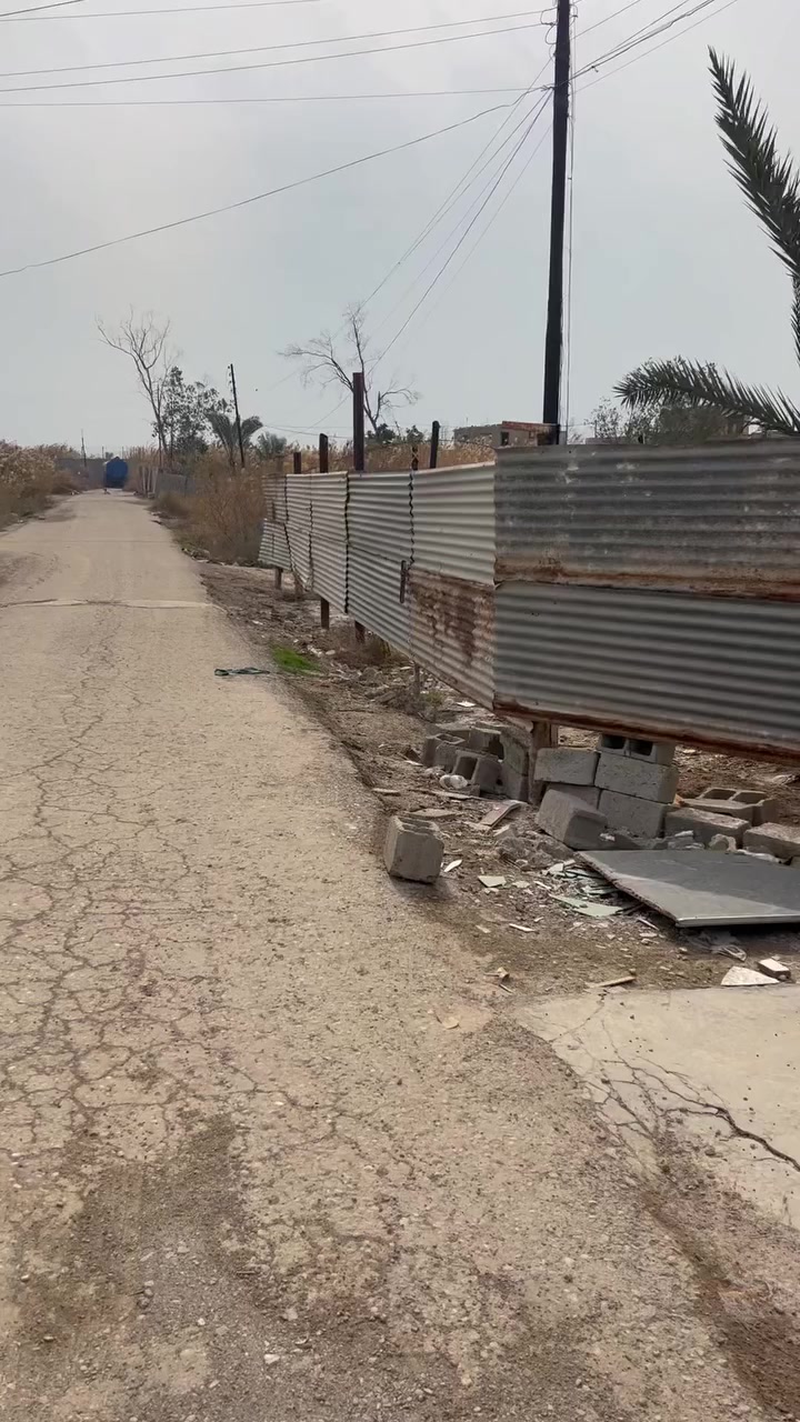 ‏للبيع المساحة 900 ‏الواجهة 35 خلف مرطبات الصفائح الأرض زراعية مساحة البناء 350 ‏القطعة 550     ا***********￼￼￼
