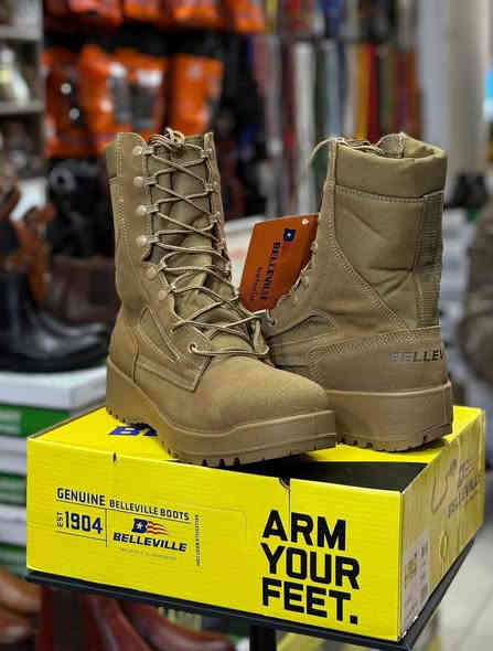 بليفل اصلي 
السعر 45 الف فقط 
إذا مو اصلي ونفس الصوره لتستلم الطلب 
بدون دفع اي اجور للمندوب 
القياسات /40/41/42/43/44/45/46
متوفر توصيل لكل المحافظات مجاني 
للاستفسار مراسله الصفحه او الاتصال على 
***********
#اتحادية_وزارةدفاع_شرطة_محلية_مكافحة_الارهاب_رد_السريع_وزارة_الداخلية_حراسات_امنية
