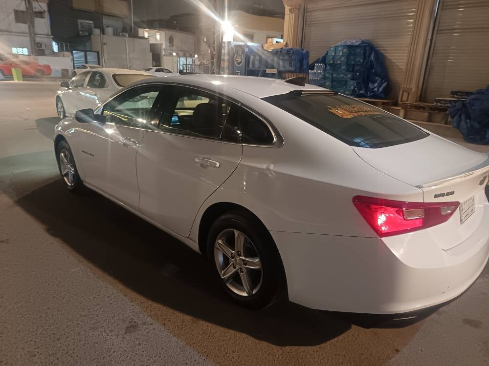 ماليبو مديل ١٩ أمريكي سياره حادث حلوه كلش صار بيه بل عراق صبغ الباب والمدكر خلفي مدكر أمامي اشوي صبغ وبيه طخات تحويل بصره السعر ٩٢ رقمي *********** بغداد, العراق
