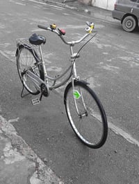 بايسكل بناتي حجم 26 كبس مو لحيم نقص بريك امامي فقط  سعر 60 بي مجال قلي...