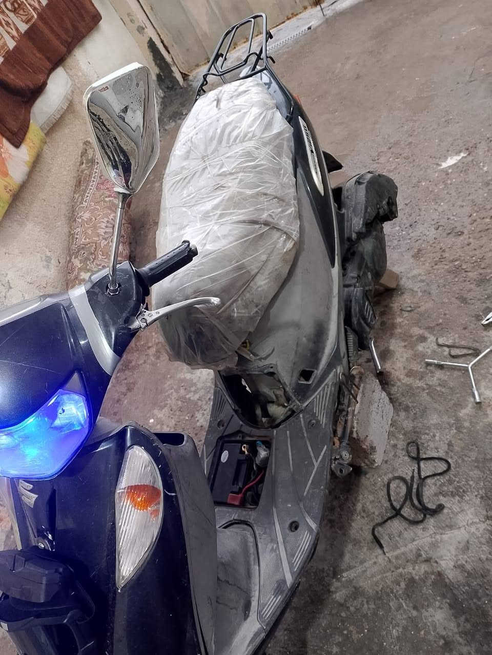 السلام عليكم
ادرس ياباني البيع
السعر 250
مكان اليوسفيه 
اي استفسار ع***********
