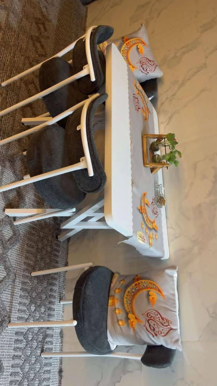 ***********
ميزو كورسيم هةية عةدةدى زورم بةردةستة بة جملة و مفرد بة ١٧٥هزار بة گةياندنةوة بو هةمو شارةك
