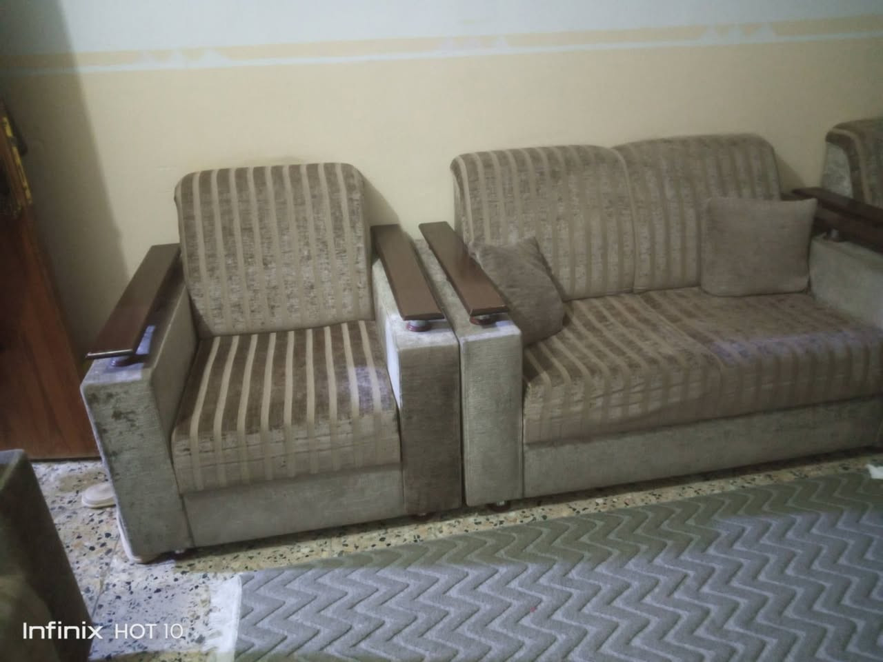 تخم نضيف ب٢٦٠


**إذا كنت صاحب هذا الإعلان وتريد حذفه لأي سبب، رجاءا أرسل رسالة إلى الدعم الفني**