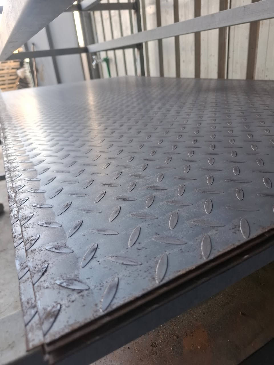 بسم لله الرحمن الرحيم❗️❗️مكتب العكيلي ❗️❗️لبيع انواع الحديد  وجميع مواد الإنشائية 
متوفر حديد صناعي جديد ( بوري شخاطه؛ زاويه ؛ كيربي ؛جينكو بلاستك ؛ جكر بليت ؛ جنلل ؛ قرميد ؛ شيش صب  ؛ سندويج جديد  ومستعمل ؛ بلاويد خشب ؛  ساقية ماء،جميع انواع الحديد إلخ 

رقم الهاتف 👇

((***********)) 📞   إتصال 

((***********)) ✅️واتساب 

 /  عنوان بغداد مدينة الصدر 

ويوجد لدينا خدمة توصيل داخل بغداد 

ومحافضات حسب الإتفاق إتصل  

إتصال 

واتساب 

 ماسنجر 

#الجميع
