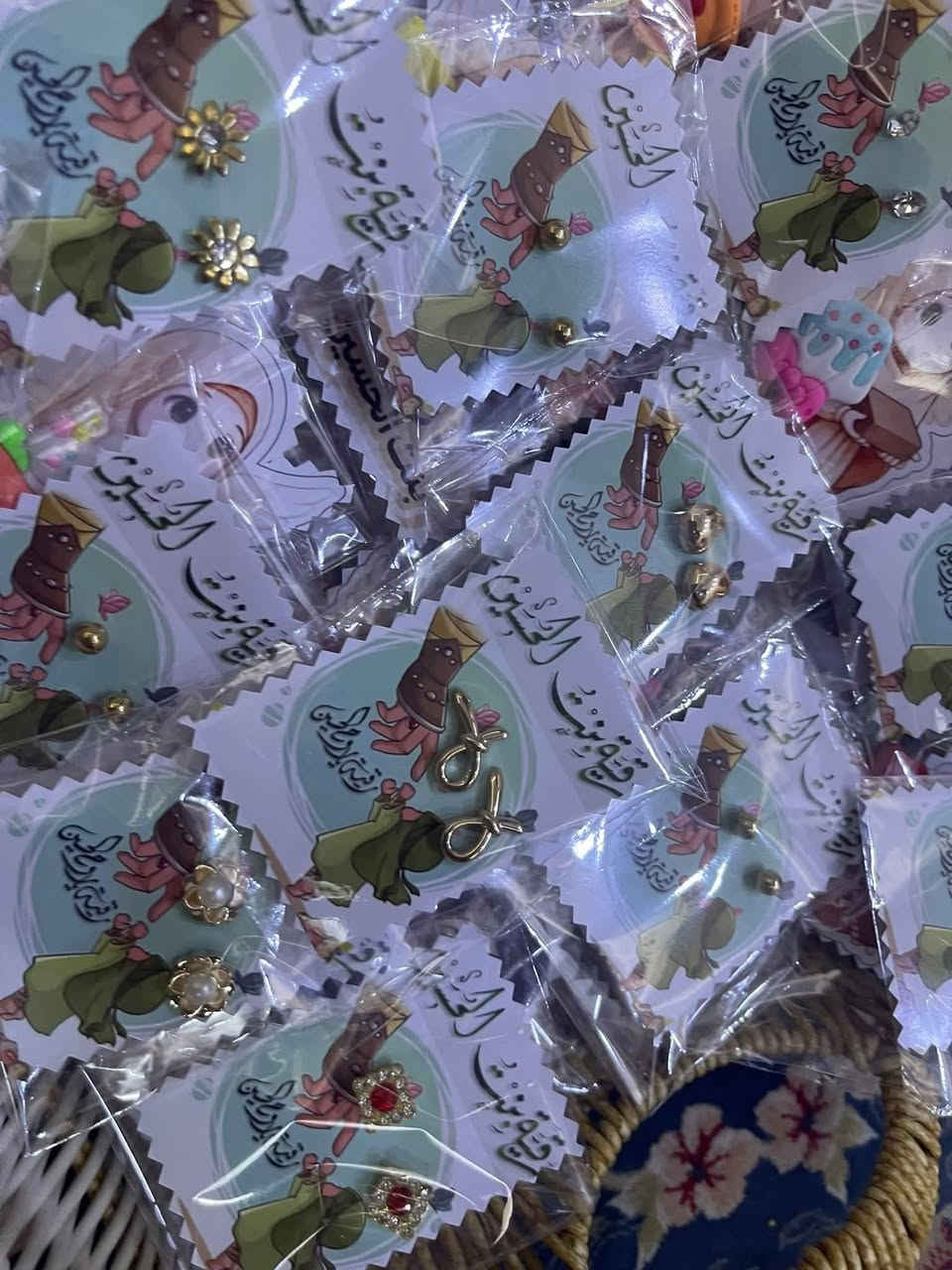 عظم الله أجورنا وأجوركم 
بمصاب أبي عبدالله الحسين ع 💔
متوفر توزيعات محرم مباركة
شمع + سواره + كارت مكتوب عليه 
"عظم الله أجورنا وأجوركم"
٥٠ قطعه ب١٥ الف ويوجد توصيل كافه محافظات 
الكمية محدودة جداً 
اللي تريد تدز "العدد ***********  واتساب

