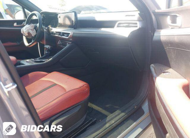 جيتي لاين K5 موديل 2023 سموك 
1600تيربو ماشيه 40 ألف صور الحادث بلمنشور 
معروضه 175 ورقه وبيها مجال بسيط للاستفسار اكثر الاتصال بلرقم *********** مكان السياره بغداد
