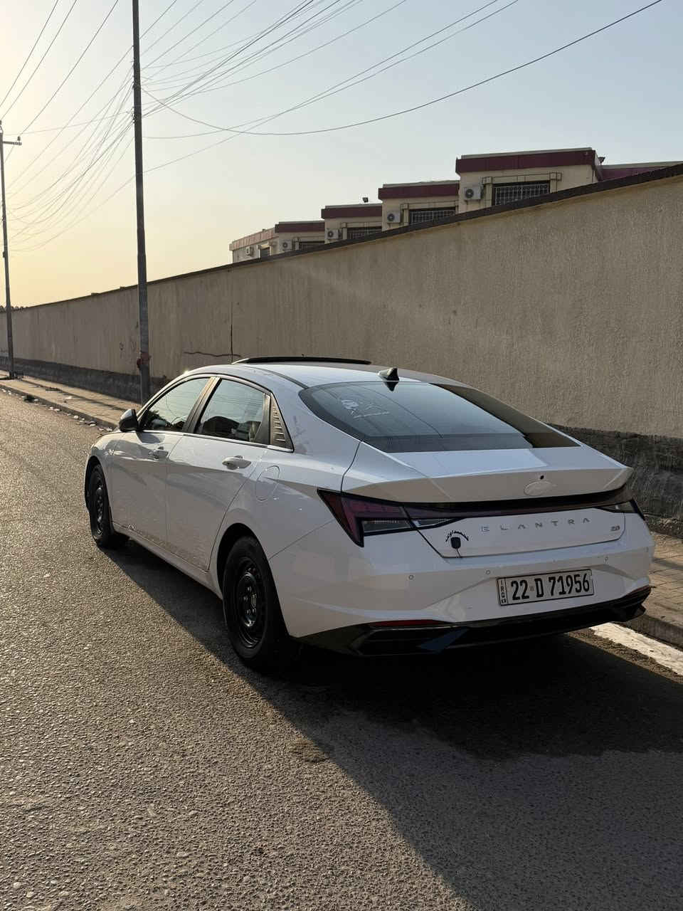 السلام عليكم النترا للبيع 2022 رقم أربيل سياره كفاله من الدعامية الدعامية السياره ماشيه 68 سياره فول للأخير السياره مدوشمة كاعيه وسفاري سبير مانازل المحرك 1600  ملاحظة(ويلكب موجود مال شركة جديد) السعر 170 وبيه مجال حق الجيه ‭

‭٠٧٧٢ ٥١٧ ٤٦٢٦‬
