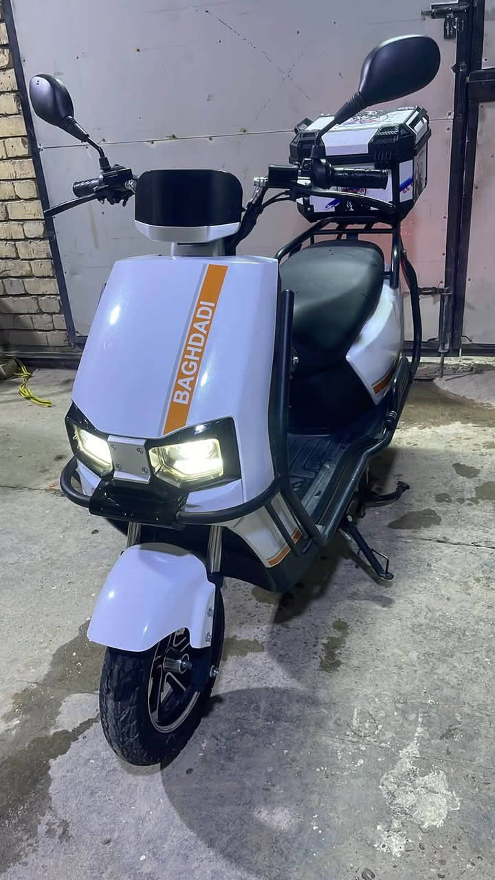 سلام عليكم شباب دراجه شحن للبيع شركت بغداد٦بطاريات  ٣ سرع نضيفه سعر550  و بيه مجال للشراي تواصل عله هاذ الرقم ***********
