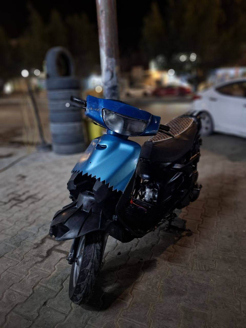 السلام عليكم
م ت ا ح 
دراجه فراشه اول فتحه للمكينه 
كهربائيات شغاله هندر واحد تشتغل 
عوزهه باتري + دكم تشغيل 
مكان نجف حي العسكري گبل 
***********
