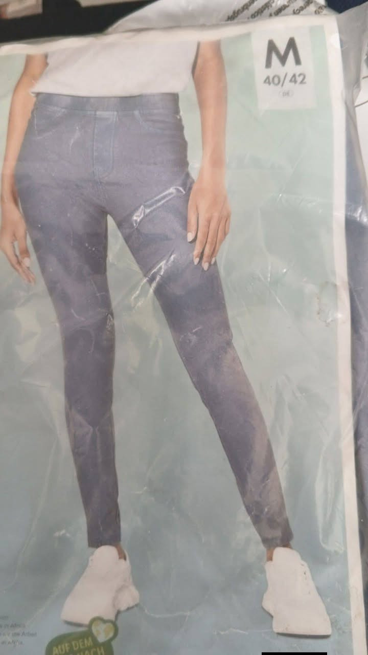 عندي شلعت جينزات نسائي ب3 الواحد 15 قطعه ليدل


**إذا كنت صاحب هذا الإعلان وتريد حذفه لأي سبب، رجاءا أرسل رسالة إلى الدعم الفني**