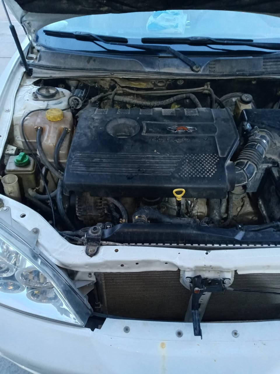 سلام عليكم شيري استر رقم بغداد موديل 12 سنويه تنتهي  27 صاحبه يريد تحويل صدر الخلفي تعبان المامي نص عمر السياره مواصفات فتحه فول نضام سكيورتي والباقي معروفه   بيه ضربه مبدل بدنه وبنيد السياره نضيفه خير من الله متعوب عليه مكانه بغداد مرواس نزل شعندك ورزق ع الله ت***********
