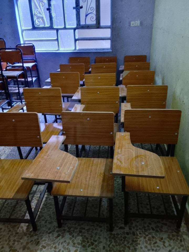 سلام عليكم ستولات لبيع نظافه فول عنوان بغداد مدينه لصدر تتوصل خاص اتصال علرقم***********
