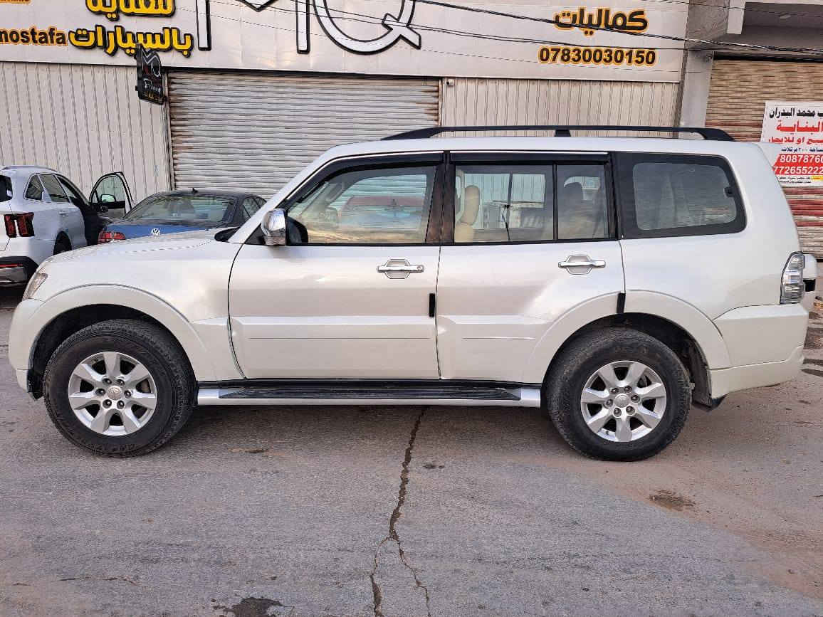 اللهم صلي على محمد وآل محمد
السلام عليكم 
باجيرو 2014 رقم بغداد دولي (انكليزي) بأسمي 
مكينة گير تبريد حدادية كهربائيات درجة اولى على وضع الشركة 
فول مواصفات حبتور 
مواصفات 
فتحه سلايد روف كشنات كهرباء دمام 
السعر {140} و بي مجال
مكان السيارة : مركز الحله
الإستفسار الاتصال على الرقم 
***********
