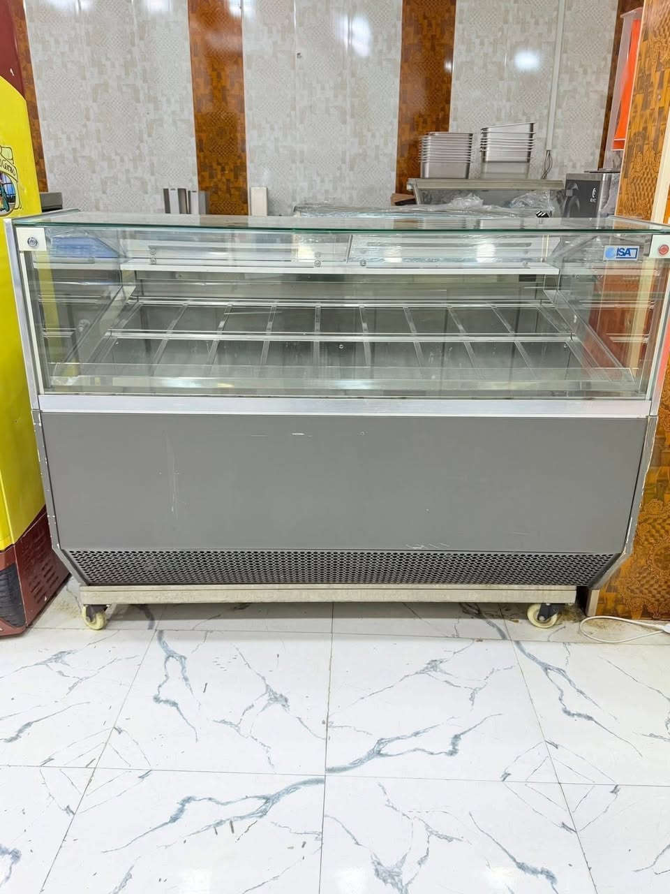 عارضه ايزه ايطالي
سوبر كابري 

12بلانك كبير 18بلانك صغير 

مديل حديث 

مستخدمه نضيفه جدآ

دبل كمبريسر 

3فيز 

بلاديه ع وضع الشركه 

 ‏السعر والتفاصيل مراسلة الصفحة

‏أو الاتصال على الرقم ***********

‏العنوان البصرة ￼
