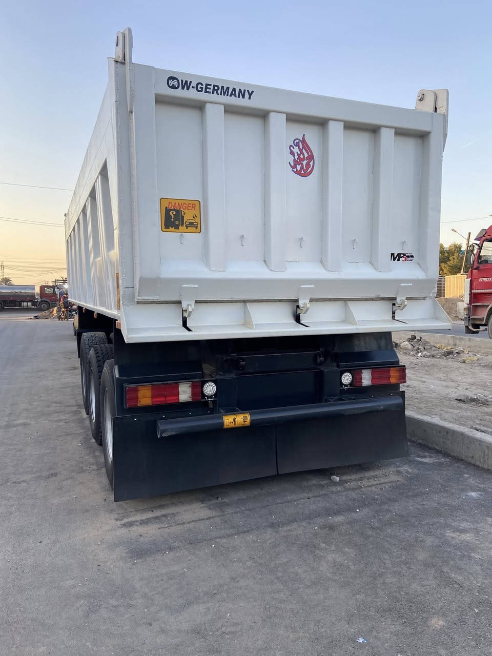 سلام عليكم عربانة ماك نيسان ذرعة 22 متر  استفسار ***********
