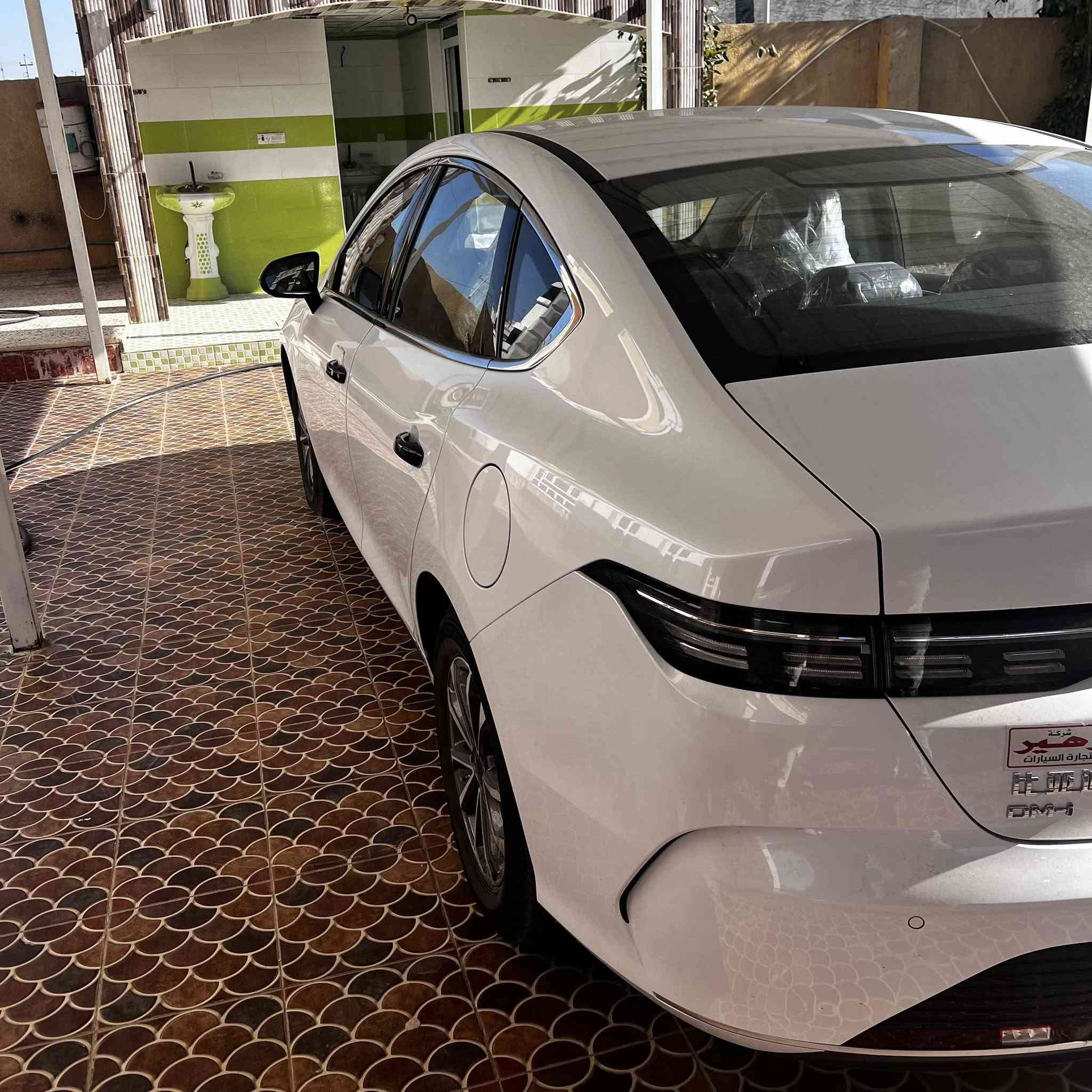 للبيع سيارة نوع BYDنوع دستيرول
فول مواصفات رقم بغداد تحويل مباشر تشغيل عن بعد  كير ماوس سياره زيرودوشمه كامله اصليه  جديده شاحنه اصلي السعر (136)وبيها مجال بسيط (***********)العنوان الانبار الرمادي
