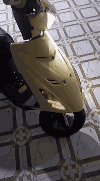 السلام عليكم دراجه ادرس البيع شوفت عينك الداجه بيهه اكلجات ابيعلك كوم حديد السعر 175وبيه مجال الطيبين المكان البصره الزبير الاتصال ***********
