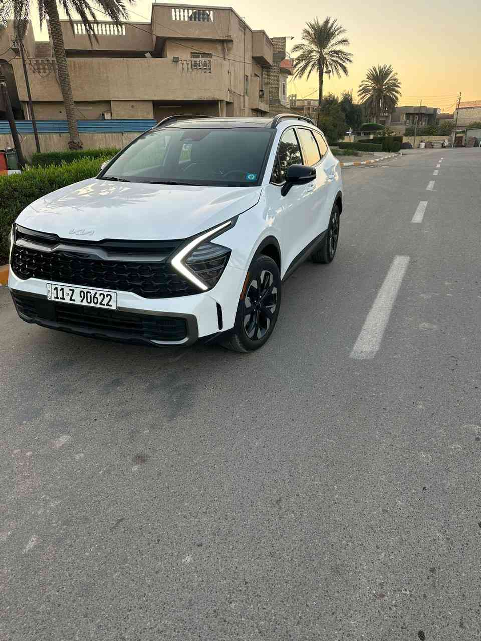 السلام عليكم
سبورتج 24 وارد امريكي
فول مواصفات السياره اكس برو
بانوراما
بصمه تشغيل
بصمه ابواب
تشغيل عن بعد
كراسي جلد +كهرباء
مود درايف
رادار امامي + رادار جانبي 
السياره فول مواصفات للأخير 
رقم بغداد هزه وارقام وسنويه كله جديد
كير محرك تبريد تخم تاير كله على وضع الشركه
السياره ماشيه 13 الف
مكان السياره بغداد
السعر 218 وبي مجال
0818677199
***********
