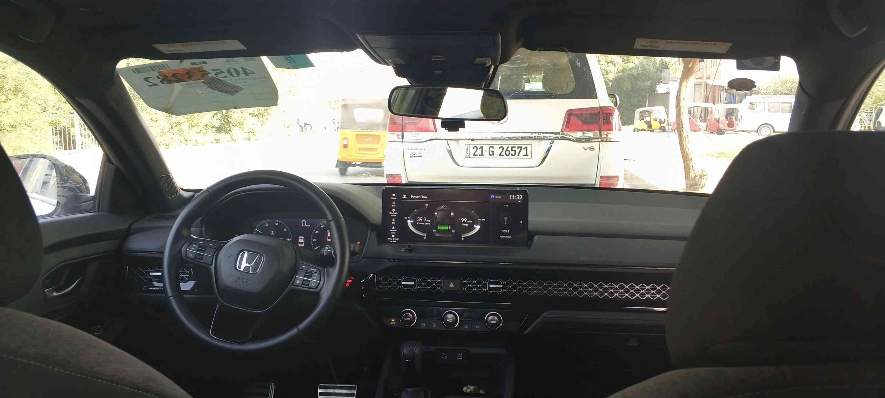 ‏Honda Accord Hybrid 2024 Sport
موديل :- 2024
لون :- سمنتي 
قوة المحرك :- 2.0 Hybrid
عداد المسافات :- 2800زيرو
مواصفات السيارة :- Sport
عدد المقاعد :- 5 مقاعد 
الضرر : ارباك البرده جهه السايق والكشن فقط
بابين تبديل 
صبغ شبرين بلهلال الخلفي
♦️ شاشة نفكيشن 
♦️ تحكم مسجل 
♦️ تحكم سرعة 
♦️ بصمة تشغيل 
♦️ دخول ذكي 
♦️ لايت زنون 
♦️ رادار امامي 
♦️ رادار تحديد مسار 
♦️ كامرا خلفية 
♦️ فتحة سقف 
♦️ حساسات 360 درجة 
♦️ اوتو بارك 
♦️ هاند بريك بصمة 
♦️ درايف مود 
♦️ مثبت سرعة 
♦️ حساس مسافة امان 
♦️ اوامر صوتية 
♦️ مقاعد كهربائية 
♦️ فرش مخمل 
♦️ 
♦️نظام النقطة العمياء 
السياره مرقمه بغداد جاهزه 
مكان السياره بغداد الزعفرانيه
السعر 194$
للستفسار ***********
