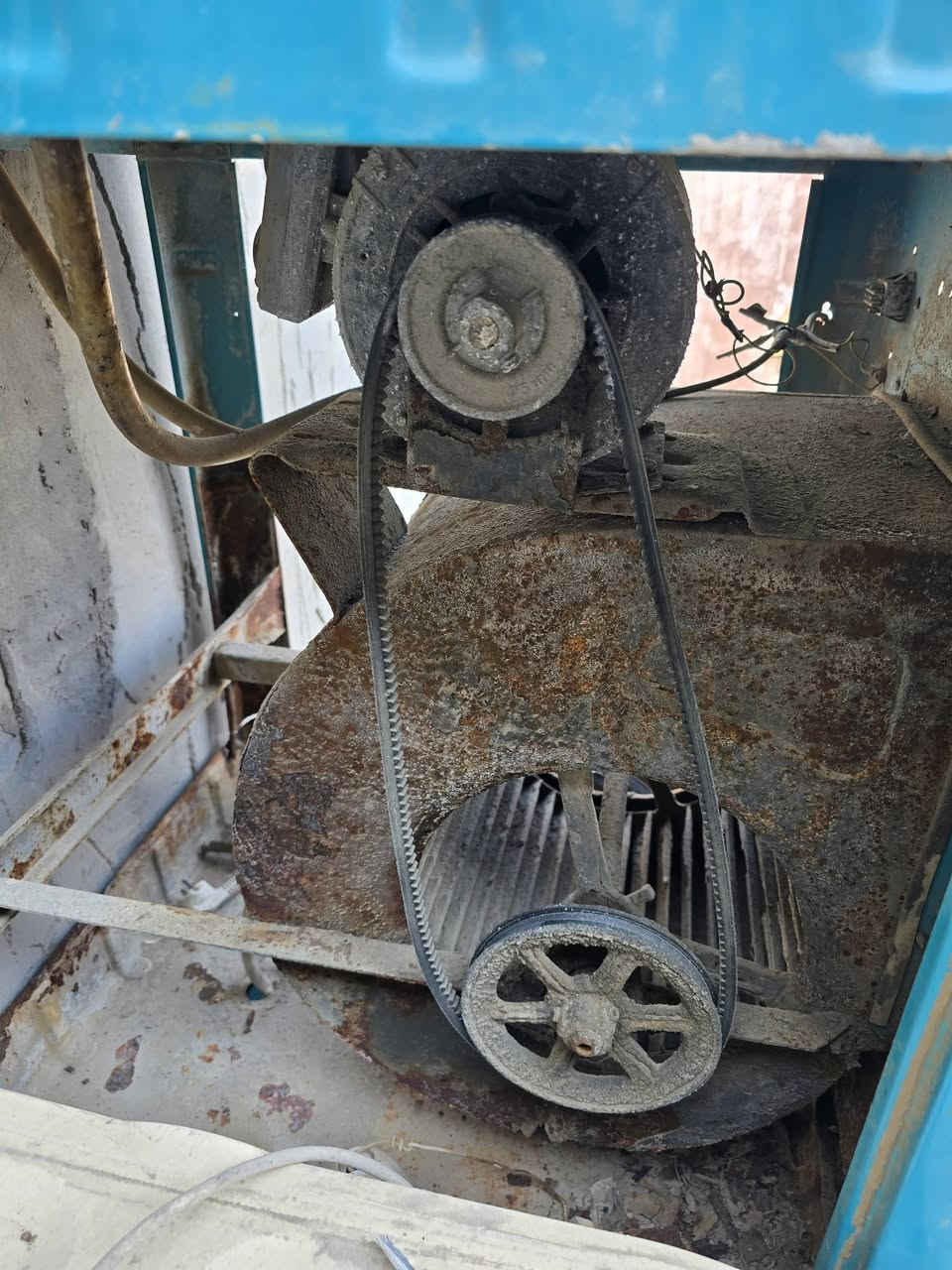 مبردات شغالات للبيع وبسعر مناسب حلة حي العسكري***********
