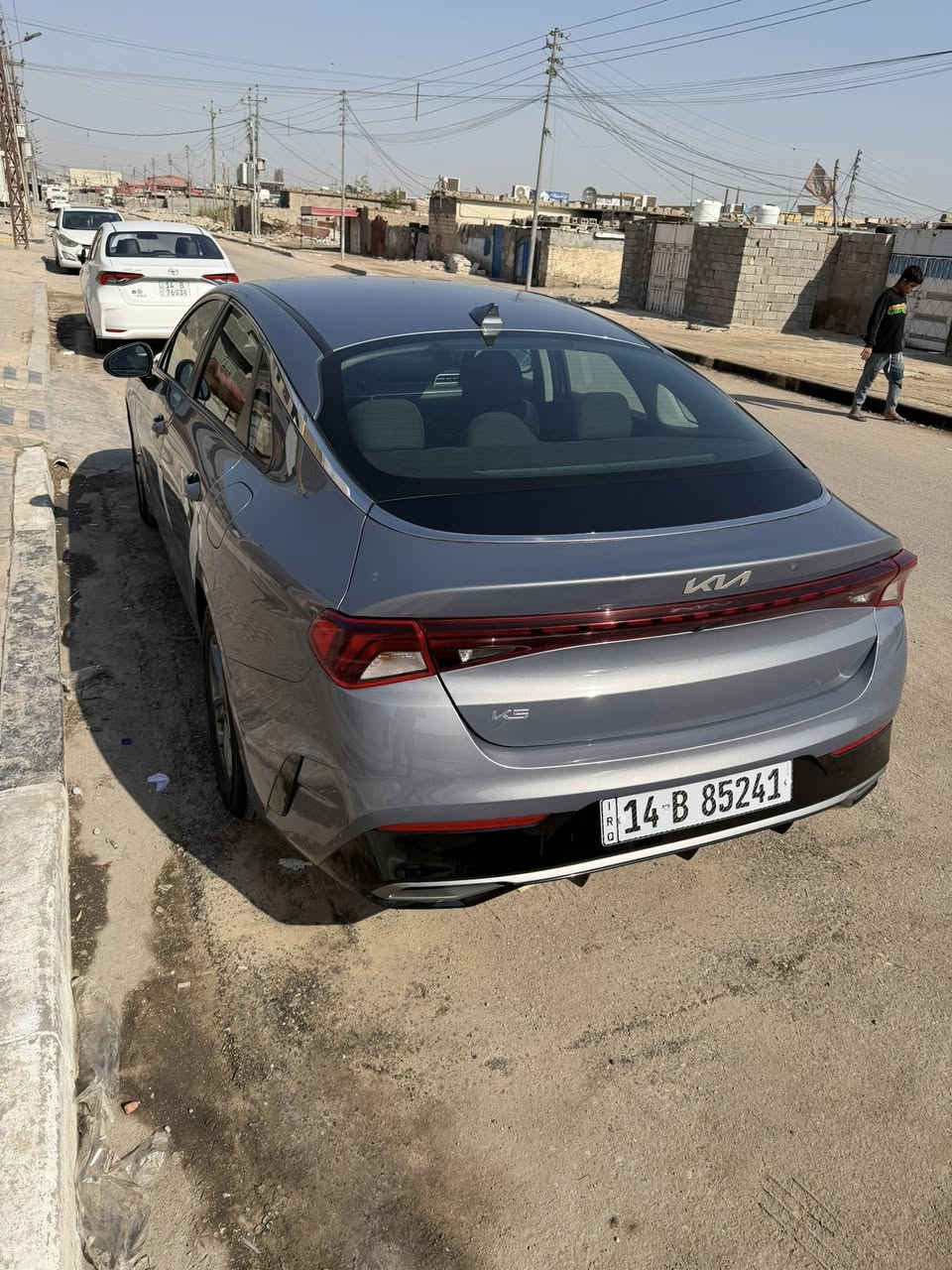 K5  2024 
رقم بصره بأسمي ضرر فقط بنيد صبغ بدون ايرباك بدون دواخل  مواصفات معروفه سعر 185وبيه مجال
واتساب ***********
