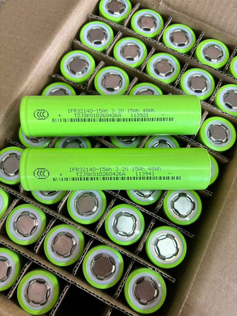 New Jiashikai 33140 iron lithium battery Model: 33140 Voltage: 3.2 V Capacity: 15 Ah Size: 33 × 140mm Internal resistance: about 1.7 milliohms Genuine original box of the original factory, a large number of spot warehouses in stock Excellent price, welcome to place an order Suitable for electric vehicles, energy storage, outdoor power supply, solar street lamps and other equipment! Support multiple series and parallel connection, and you can chat privately for specific needs whatsapp+86 13428877072 WeChat+86 13428877072


**إذا كنت صاحب هذا الإعلان وتريد حذفه لأي سبب، رجاءا أرسل رسالة إلى الدعم الفني**