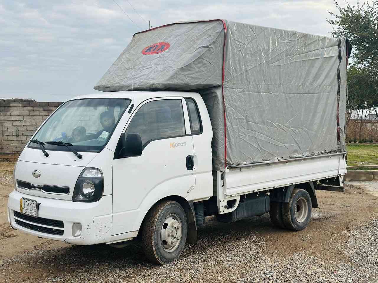 كيا فحل محرك. 4000لمفتوح. موديل.٢٠١٩ رقم صلاح الدين .
السياره.. مكفوله. من صبغ وتبديل. وبارد. قطره صبق مابيها كير محرك اكسل . مكفول 
محوره تاير خلفي. "١٤ .. محجل جادر وقمبوره كامله سياره نضيفه. وجاهزه شغل وامش... 
عنوان.صلاح الدين شرقاط الخضرانيه. 
. . 

***********‬
