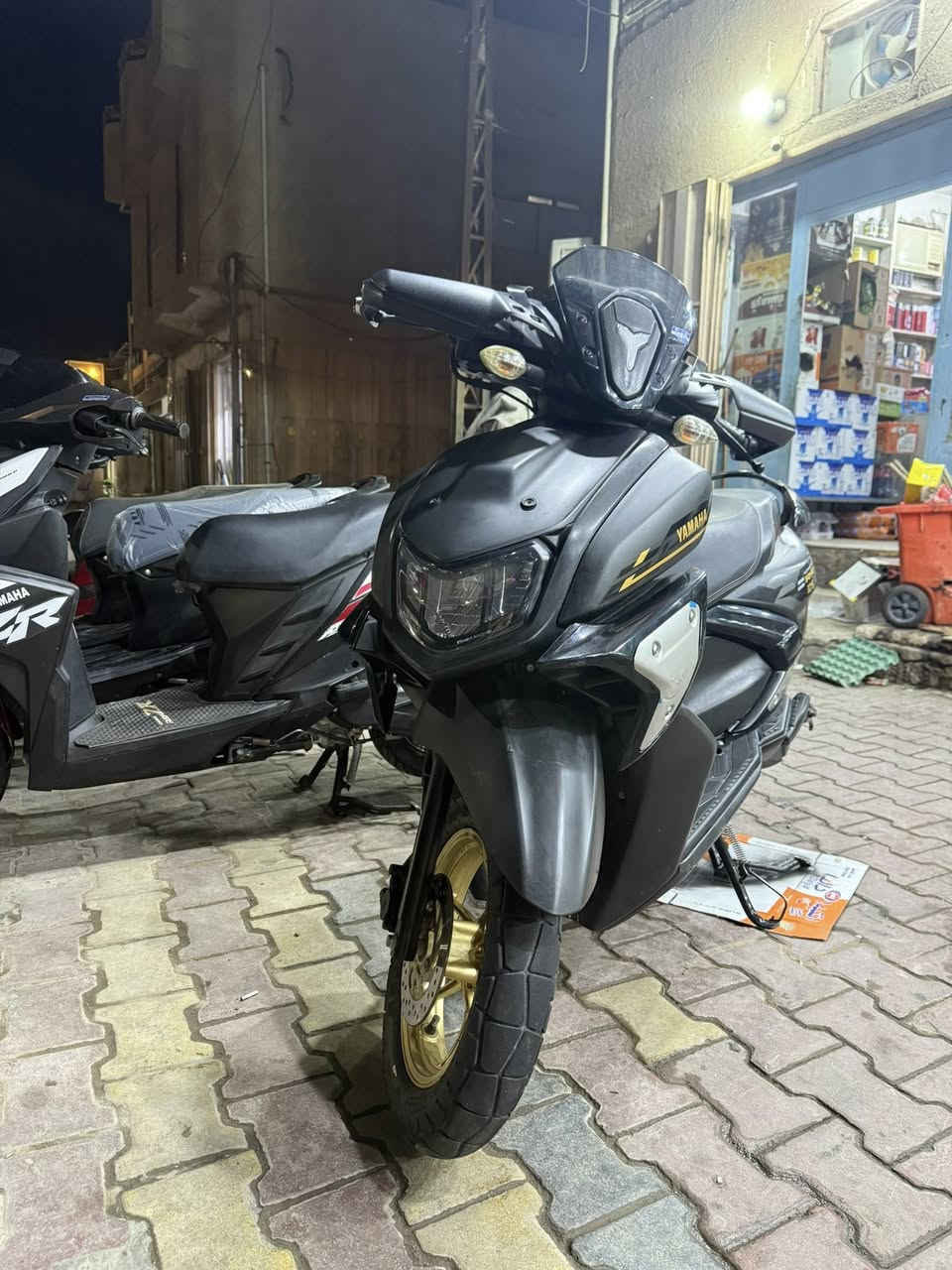 ســلام عليڪم 🤝
⭕️YAMAHA ZR  2023
مكفوله بحاله الوكاله 🩷

‏‎للاستفسار ***********☎️ ‏السماوة الحيدريه .شارع المحافظه ‏‎متوفر🟥بيع🟥شراء🟥مراوس🚦اقصاد⭐️
