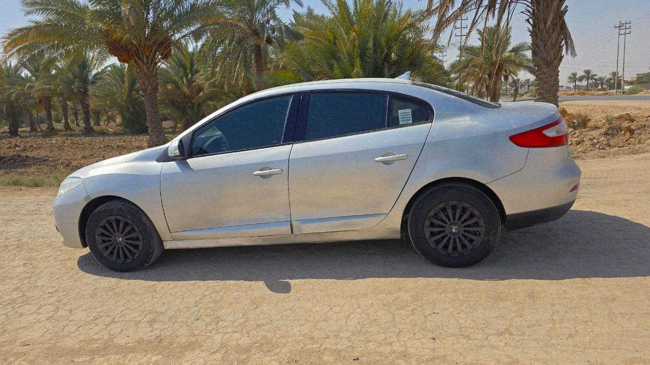 سلام عليكم رينو فلونس موديل 2012  كوري سياره رقم اربيل سنويه ساقطه باسم شركه تريد تحويل تريد وكاله سياره جاهزه من مكينه كير خير من الله حداديه جديده تخم تاير جديد  سياره جاهزه مابيها كل نقص بس بيها فقط جراد بسيط بلبنيد والقماره سياره مكفوله قماره شواصي تكم السعر 40وبيها مجال بسيط مكان السياره الديوانية  رقم ***********
