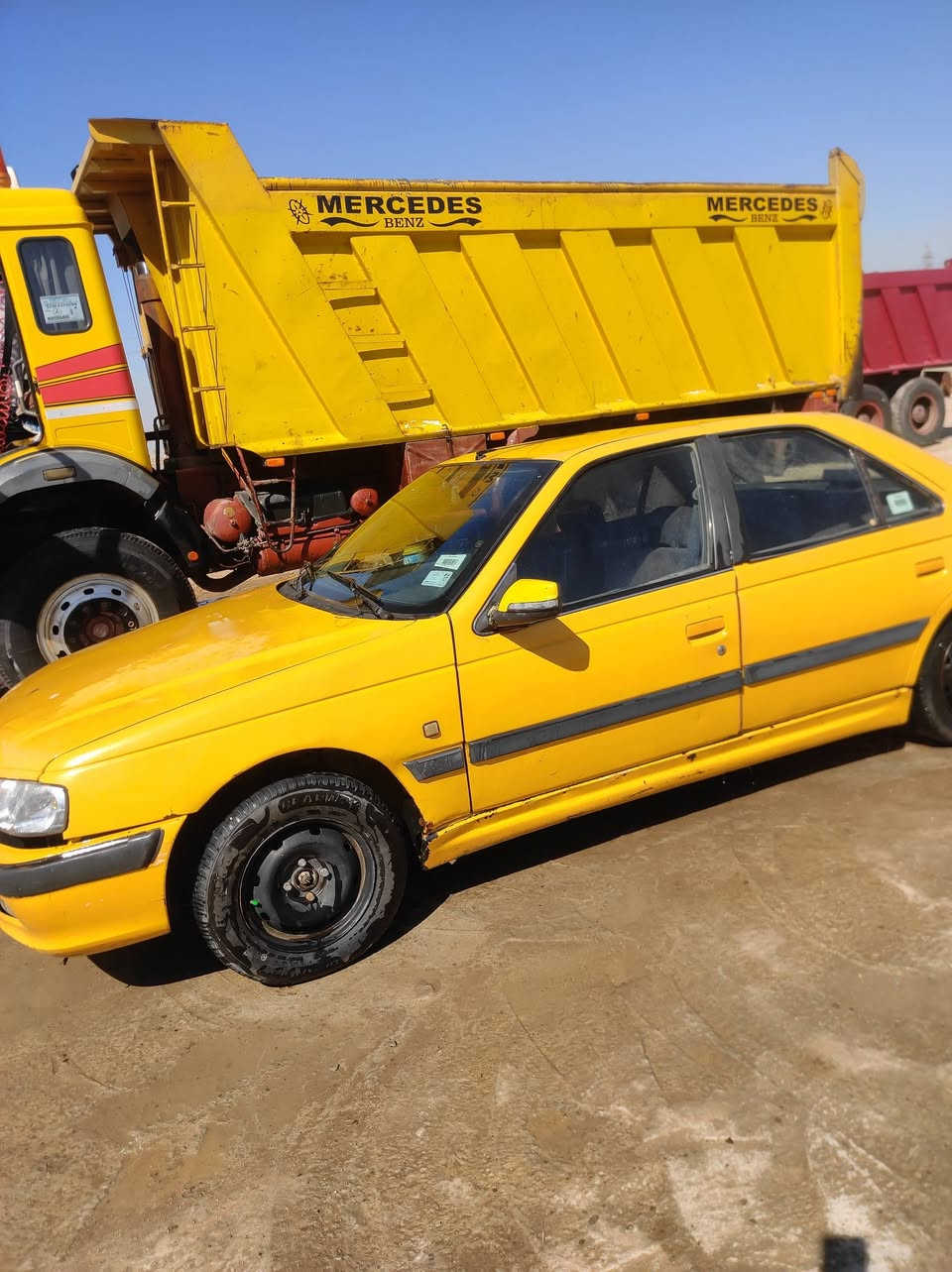 بيجو موديل 2015 بسمي مثل ما بصوره سعرها 30$ وبيها مجال ***********
