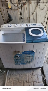 غساله نوع شارك حجم ١٥ كيلو سعر ٦٥ ألف بدون قبق شغاله عالفحص للاتصال ٠٧...