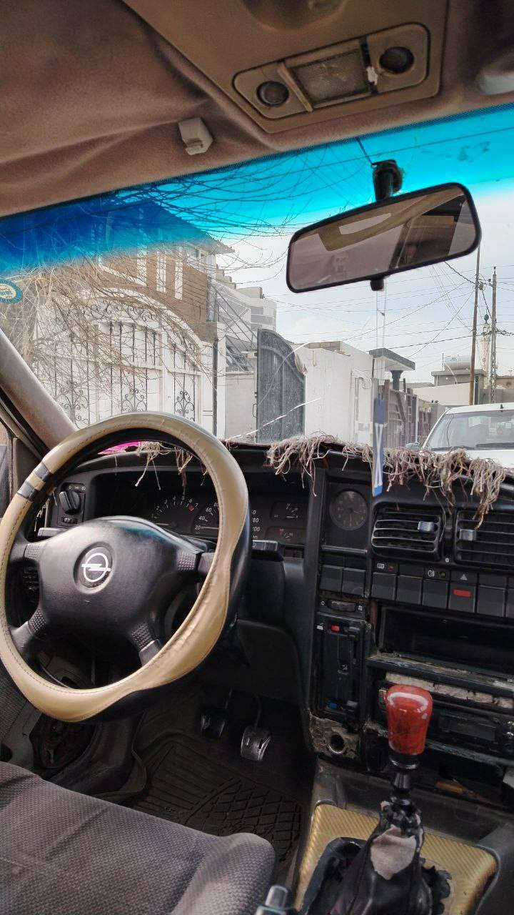 السلام عليكم ابول اوميكا موديل 1992 كير ومحرك واكسل بشرط abs بطاقه بنزين بيه شرط تحويل سعر 30 وبي مجال *********** كركوك, العراق
