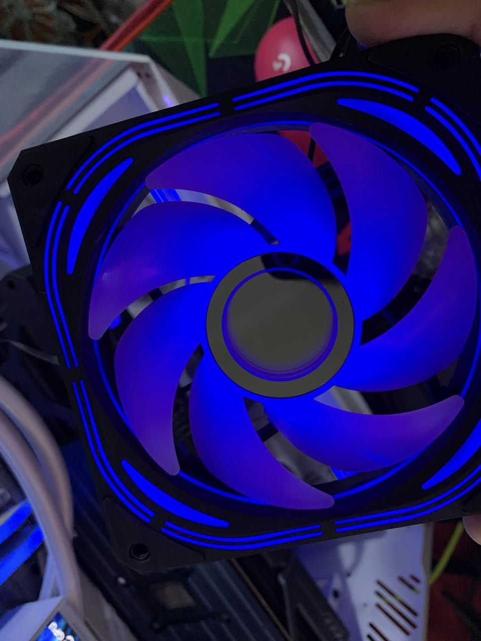 كت فانات لون اسود دارك فلاش اصليات مشتريهن ب 60 بس بعدين بدلتهن بلون ابيض ابيعهن ب 40 قفل استعمال فقط اسبوع حالهن حال الجديد مكاني بغداد وتوصيل متوفر ب 5


**إذا كنت صاحب هذا الإعلان وتريد حذفه لأي سبب، رجاءا أرسل رسالة إلى الدعم الفني**