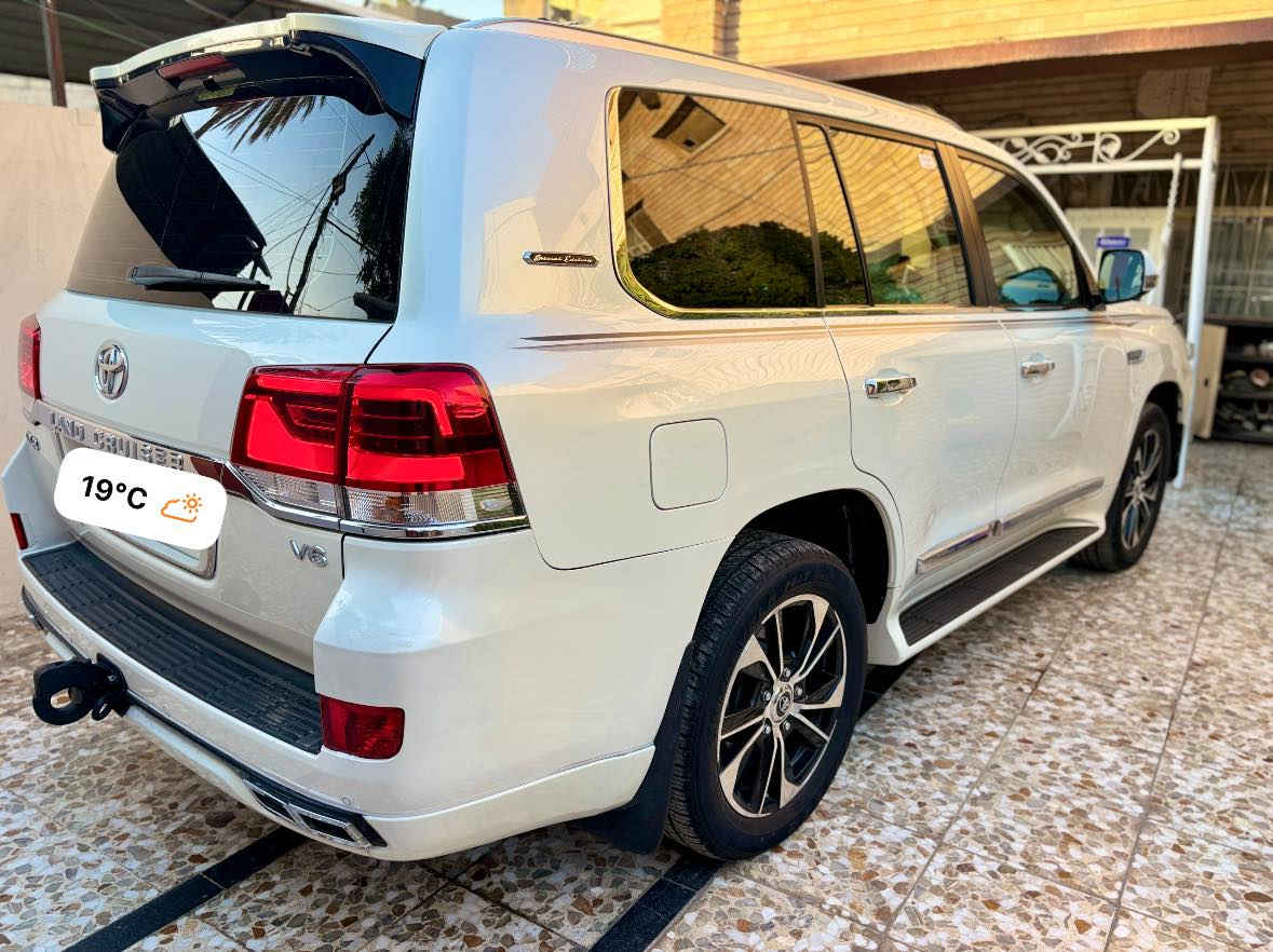 لاندكروز 2021 شركات ماشية 76 الف كيلو 
رقم اربيل السعر 475 ورقة  

مواصفات الشركات معروفة 
محرك 6 سلندر كشنات 2 كهرباء 
السيارة مكفولة من التبديل والبارد 
ملاحظة بيهة هلا الجاملغ الامامي شبرين صبغ اب مكانه بدون فتح وبدون حار فقط صبغ 
والباقي كلهة مكفول استخدام نضيف وماشية 76 الف كيلو حقيقي 

الموقع بغداد 
السعر 475 ورقة 

الاتصال على ***********
