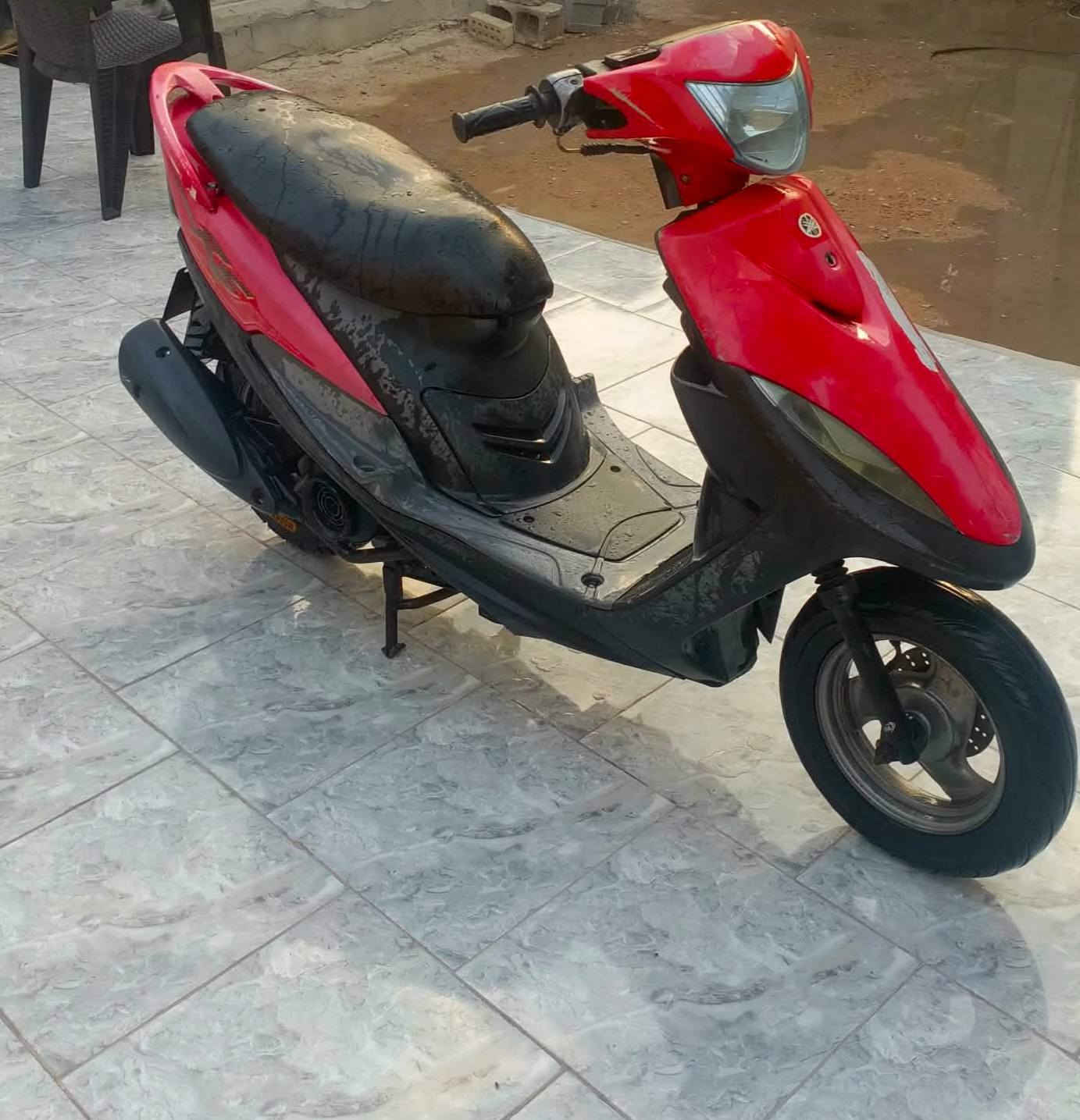 سلام عليكم دراجه ماكس عدله للبيع بلاديه ما مفتوحه بوشه 49 نكره صلف وهندر شغال نقص قليل بل كهربائيات دراجه مال جناي السعر 625 وبيه مجال للطيبين رقم *********** المكان الفلوجه يم جامع التقوى
