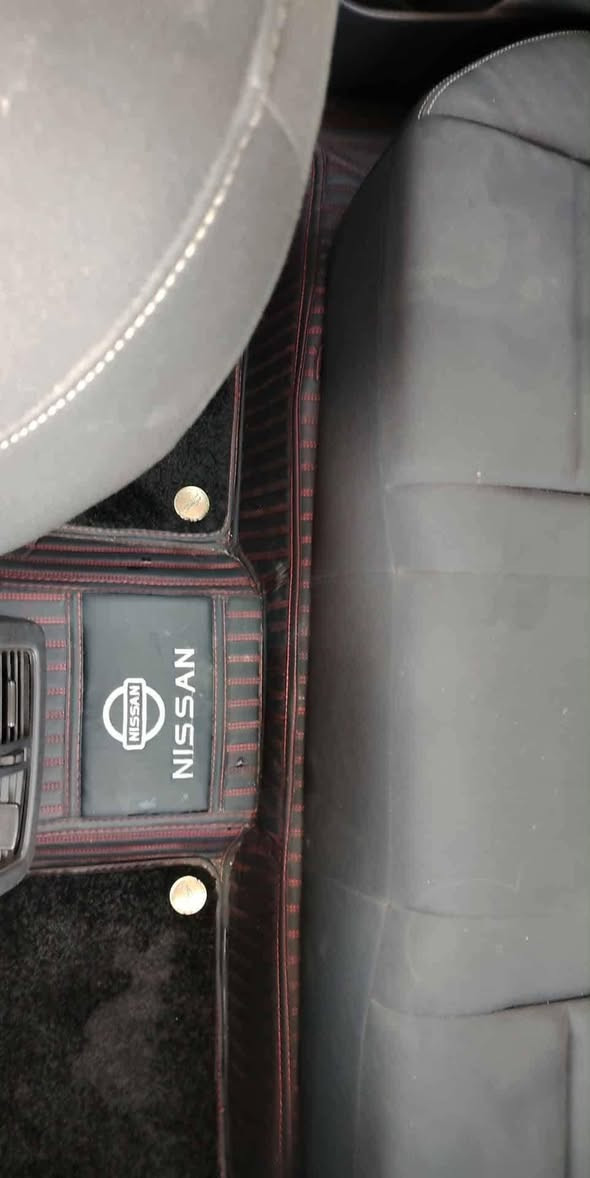 ارضيات نيسان اكس تريل روج موديل ٢٢-٢٥ جلد مع كاربت آخر تخم بيجي وأسود مطعم ماروني 
تغليف كامل سيارة مع صندوق 
سعر تخم ٧٥ ألف 
يوجد توصيل جميع المحافظات

واتس إب فقط 
***********
