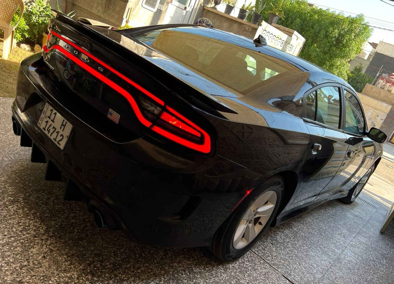 جارجر 2018 اسود وارد امريكي حادث بسيط جاملغ وباب صبغ
بدون ايرباك بدون دواخل
محرك وكير كفاله
صدر تبريد تايرات كله جديد
مواصفات SXT الاعتيادية
رقم بغداد دولي جديد
 السعر 180 بيه مجال بسيط ***********   بغداد  المشتل بغداد, العراق
