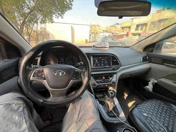 الانتر 17 أمريكي محرك 2000، 110
***********
