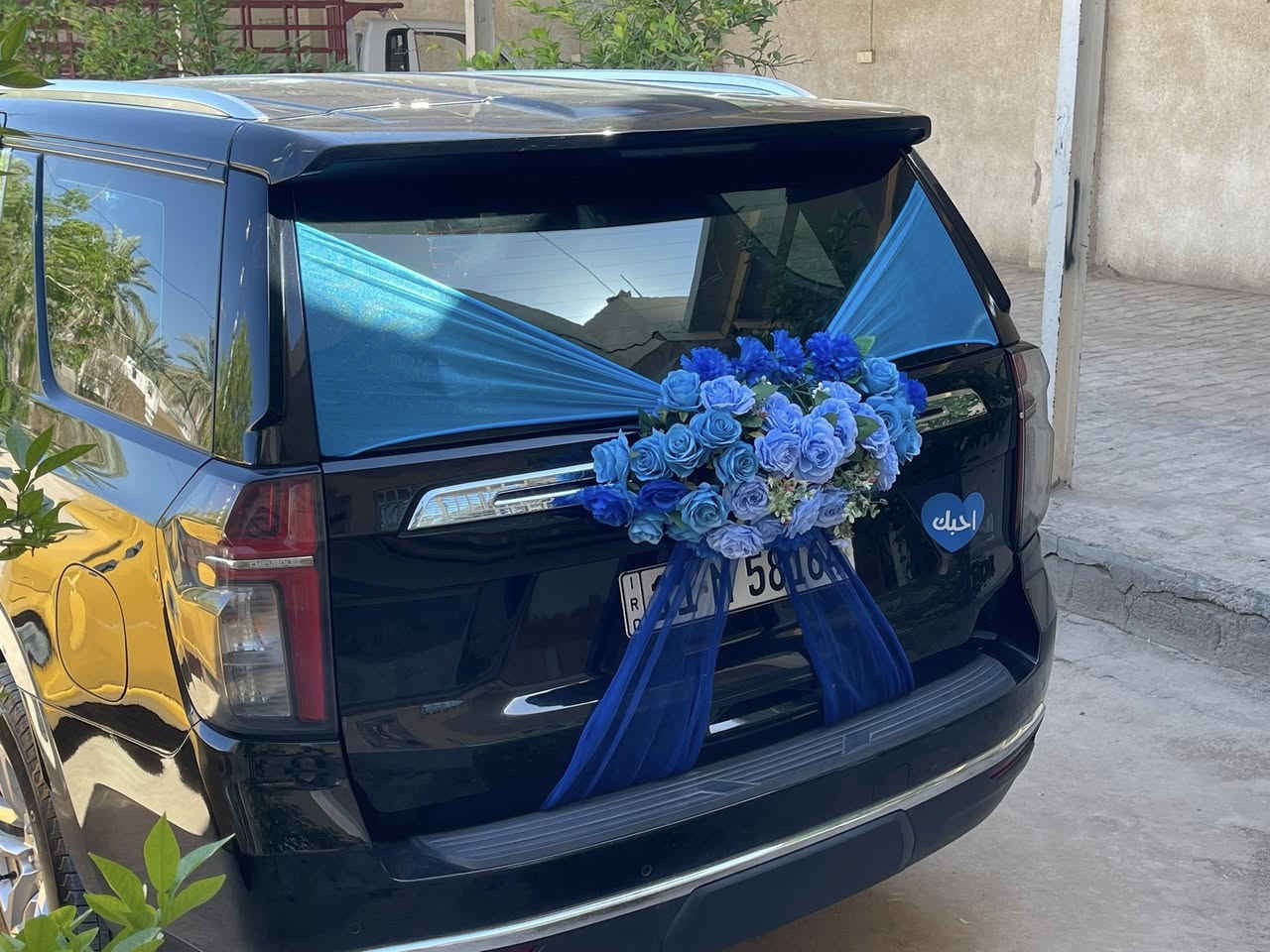 السلام عليكم
تاهو مديل LS 2023رقم بغداد بسمي وكالة المنصور 
كفالة عامه من كلشي سياره جديده 
مكان كربلاء 
السعر :500 و بيها مجال ￼
الرقم :***********
‏بيها هواي مواصفات￼
