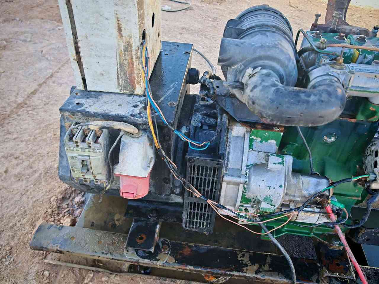 للبيع
لستر بتر انكليزي 
اقتصادي في صرف الكاز
السعر 11 ورقة وبيها مجال 
رقم الهاتف ***********
