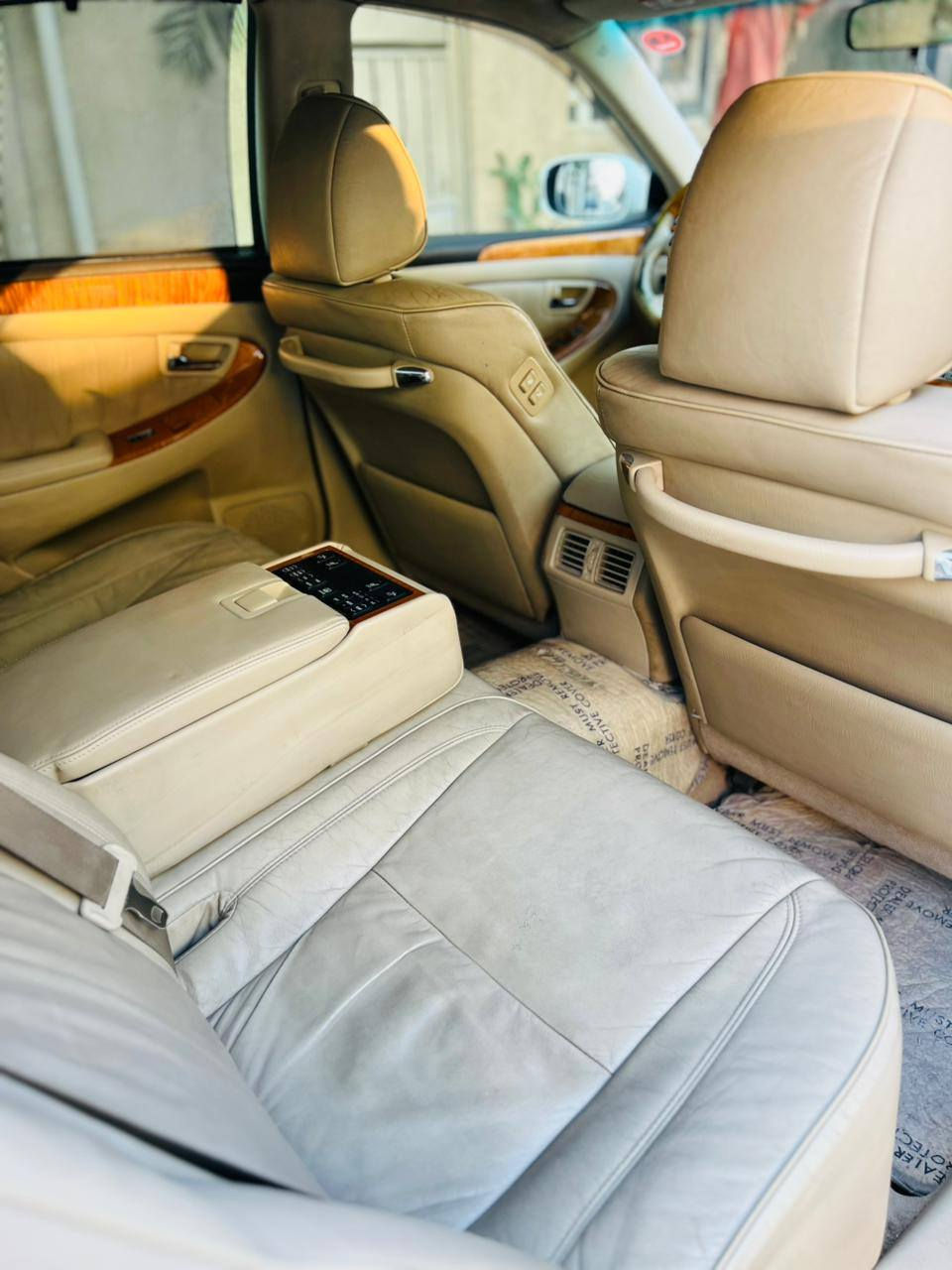 سلام عليكم ماجسته للبيع بيه قماره فول غرفه شكره رقم قادسيه وكاله فقط 125 قفل لميعجبه سعر لا يكسر بحلال الوادم تحياتي للجميع ***********
