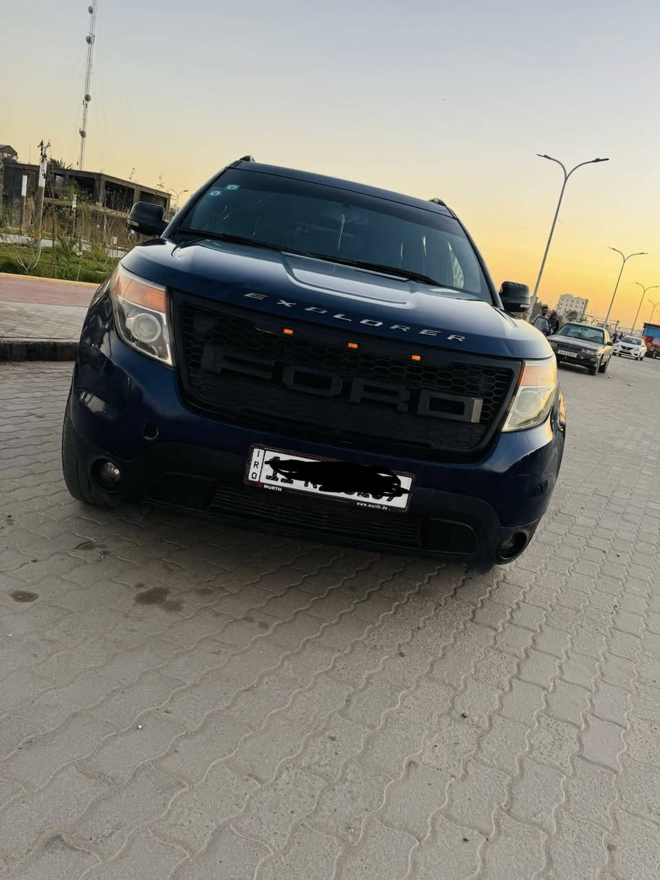 السلام عليكم
فورد اكسبلور 2012 وارد امريكي
حادث خشم جاملغ بارد وبدايه البنيد عكس السايق
 وباب راكب بارد وبارد باب الصندوق بسيط فقط
 محرك وكير وتبريد جاهزات
 V6/3500 
بانزين عادي
7 راكب تبريد 3 قطع
ويل 20 كروم
لايت عدسه زينون
كشنات كهرباء
نحكم ستيرن جهتين
ستيرن هيتر مرايات كهربائيه
شاشه اندرويد وكار بلي و ويز
كاميرات شارع داش كام امامي خلفي تسجيل حوادث بك
لايت لد
رقم بغداد مميز الجديد هزه ورقم وتحويل كله جديد
عطر امامي ضوئيه مال f150
تخم تاير جديد
سعرها 132 وبيها مجال للشراي 
العنوان البصره
رقم الهاتف ***********
