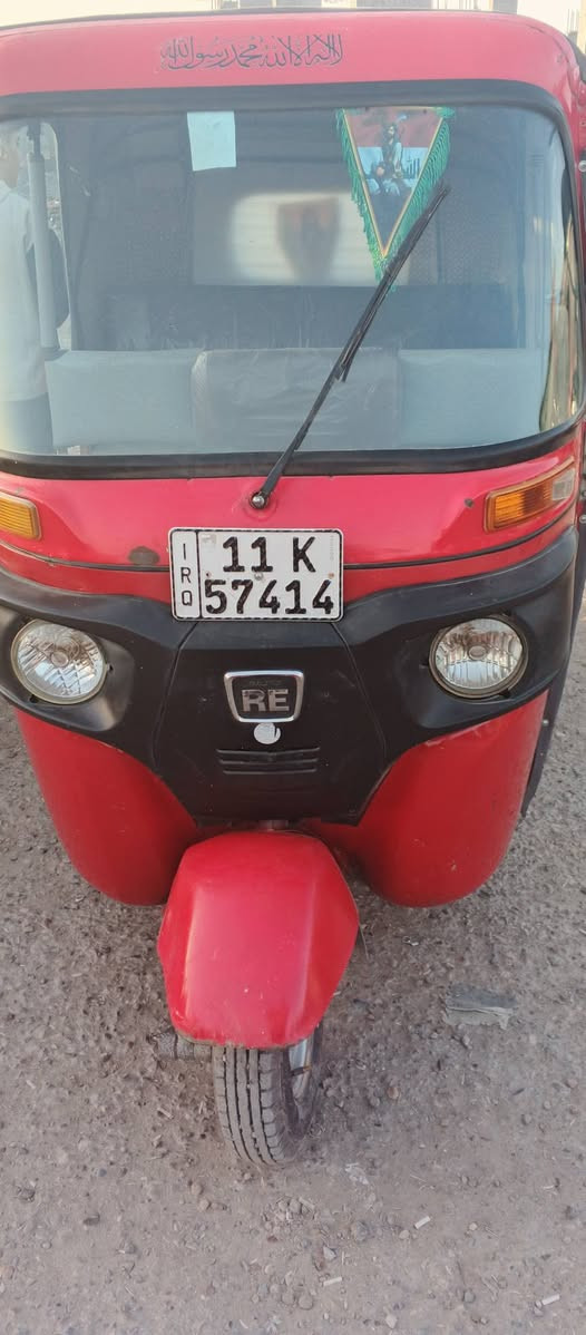 سلام عليكم تكتك 18 شهر 11 تكتك جاهز من كلشي كبل الشارع رقم وسنويه تحويل 2 يوم السعر 4900 وبيه مجال حك جيه المكان حي طارق الوصط وهاذه رقمي ***********
