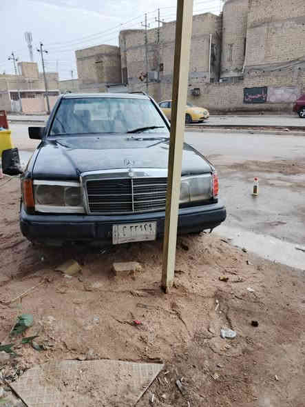 السلام عليكم السياره البيع الامراوس السعر 27 ورقه المكان عماره رقم ***********
