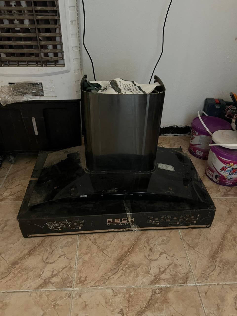 لدينا غراض للبيع مثل موباريده سعر55 وبراد سعر 45 و مرشحه سعر 30 وعرابنا أطفال بيعر 20 الف عنوان دوميز بلد للتواصل على هذا الرقم*********** واتساب موجود

