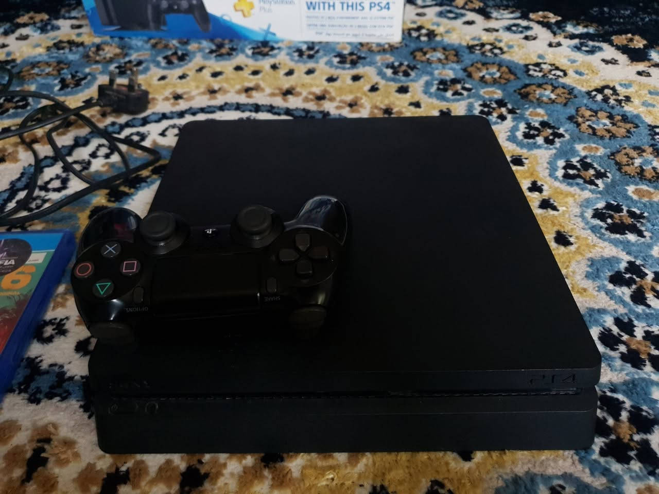 بلي ٤ سلم اون لاين
السلام عليكم ... 

بلي ٤ سلم اون لاين ما مصلح مكفول نظيف مشتري من وكالة عراق كيم سنتر ... 

البلي ما مصلح ابد و بعده بستيكره الداخلي و دائما انضفه بالبلور اي صوت او مشكلة مابي 

يجي وياه يده مابيها اي درفت و تفحصها ... 

و وياه ٤ اقراص ... 

فار كراي ٦ 
وتشر ٣
باتلفيلد ١ رفلوشن 
هورايزن 

تجي لبيتي ضيف كريم تفحص البلي برغي برغي و تشوفه و تاخذه ، سعره ٢٤٠ و بي مجال للطيبين .
مكاني بغداد شعلة


**إذا كنت صاحب هذا الإعلان وتريد حذفه لأي سبب، رجاءا أرسل رسالة إلى الدعم الفني**