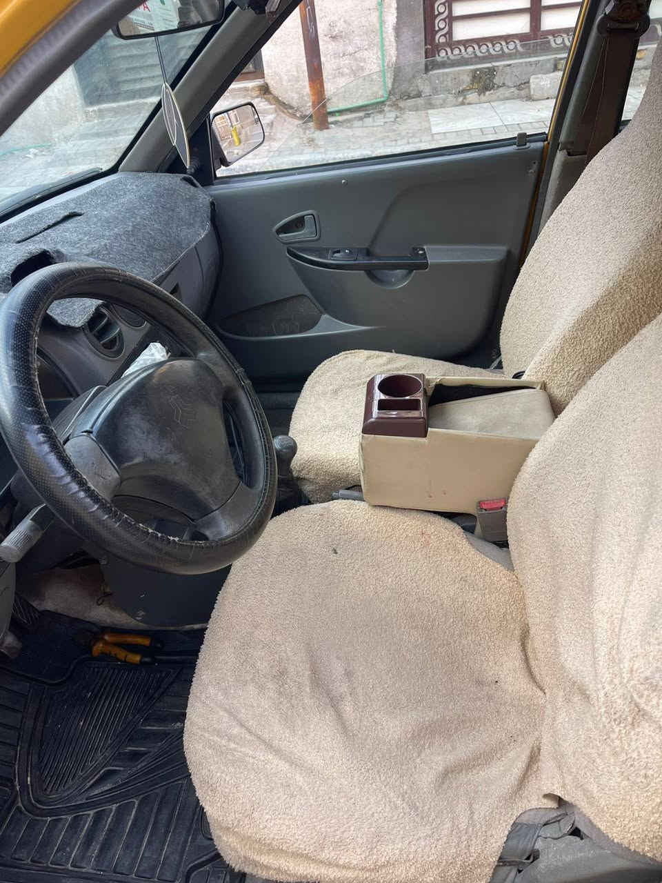 سلام عليكم سيباللبيع موديل2015العنوان البصرةشط العرب الفيحاء الهاتف ***********سعر 31
