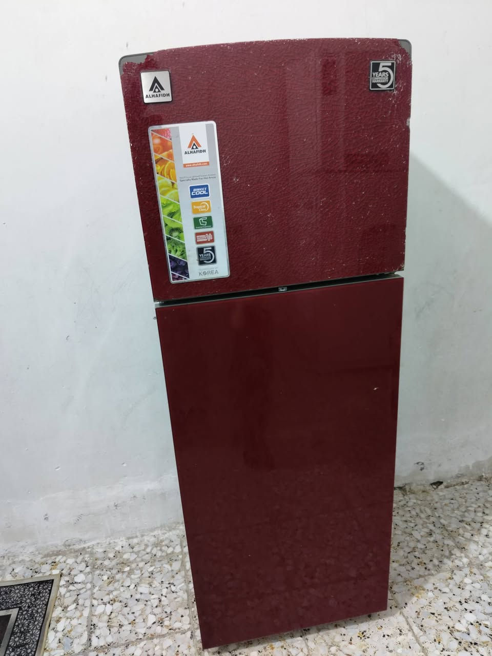 ثلاجه للبيع سعر 100الف فقط منقصه غاز الفريز 
يجمد فول الجوه بي بروده بس قليل


**إذا كنت صاحب هذا الإعلان وتريد حذفه لأي سبب، رجاءا أرسل رسالة إلى الدعم الفني**