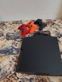 بلاي ستيشن ٣ • ثلاث يدات • اغراضه كاملة